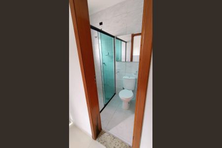 Casa de condomínio para alugar com 80m², 2 quartos e 1 vaga Casa de condomínio para alugar com 80m², 2 quartos e 1 vagaBanheiro Social