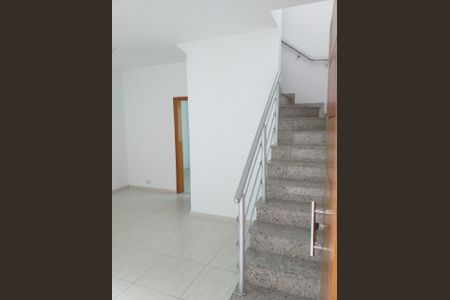 Casa de condomínio para alugar com 80m², 2 quartos e 1 vaga Casa de condomínio para alugar com 80m², 2 quartos e 1 vagaCorredor