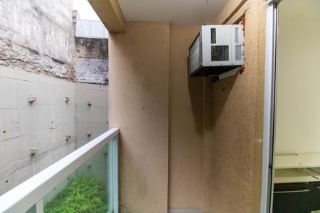Sacada de apartamento para alugar com 3 quartos, 70m² em Fátima, Niterói
