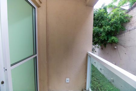 Apartamento para alugar com 70m², 3 quartos e 1 vagaSacada