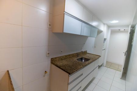 Cozinha de apartamento para alugar com 3 quartos, 70m² em Fátima, Niterói