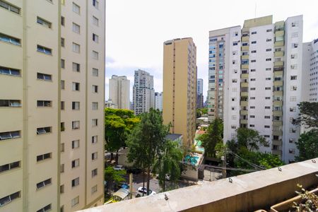 Apartamento à venda com 180m², 3 quartos e 3 vagas Apartamento à venda com 180m², 3 quartos e 3 vagasvista Suíte 2