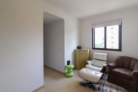 Apartamento à venda com 180m², 3 quartos e 3 vagas Apartamento à venda com 180m², 3 quartos e 3 vagasSala de Tv