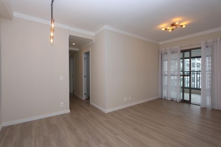Sala de apartamento à venda com 3 quartos, 86m² em Vila Independencia, São Paulo