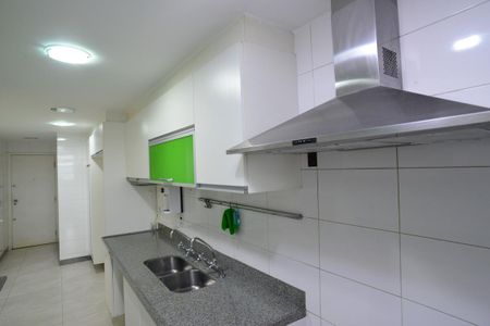Apartamento para alugar com 152m², 4 quartos e 2 vagasCozinha