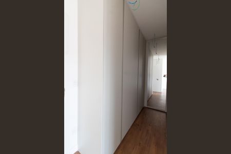 Casa de condomínio à venda com 138m², 3 quartos e 4 vagasCloset da suíte 3