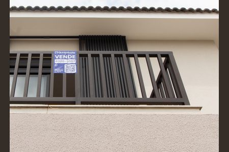 Casa de condomínio à venda com 138m², 3 quartos e 4 vagasPlaca