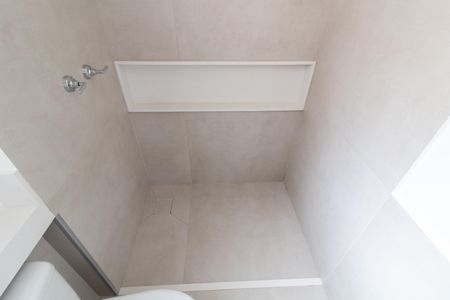 Casa de condomínio à venda com 138m², 3 quartos e 4 vagasBanheiro da Suíte 3