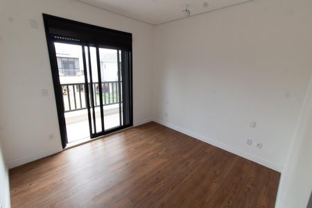 Casa de condomínio à venda com 138m², 3 quartos e 4 vagasSuíte 3