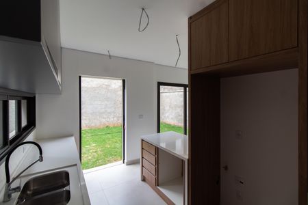 Casa de condomínio à venda com 138m², 3 quartos e 4 vagasCozinha