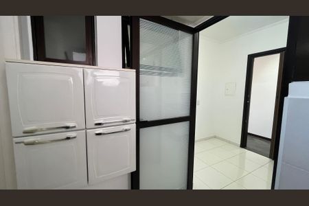 Apartamento para alugar com 77m², 2 quartos e 1 vaga Apartamento para alugar com 77m², 2 quartos e 1 vagaCozinha