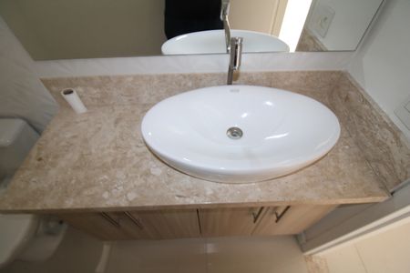 Apartamento à venda com 72m², 3 quartos e 1 vagaBanheiro Social