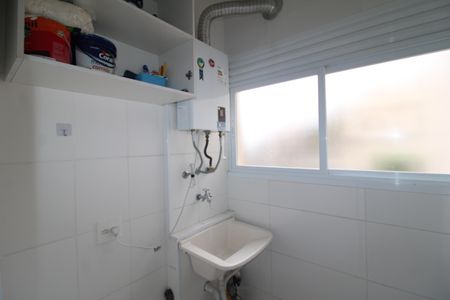 Apartamento à venda com 72m², 3 quartos e 1 vagaÁrea de Serviço