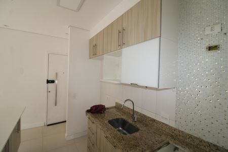 Apartamento à venda com 72m², 3 quartos e 1 vagaSala/Cozinha
