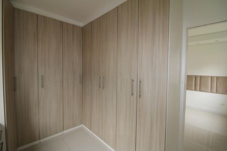Apartamento à venda com 72m², 3 quartos e 1 vagaQuarto 2