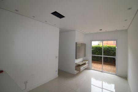 Sala/Cozinha de apartamento à venda com 3 quartos, 72m² em Vila Nova Cachoeirinha, São Paulo