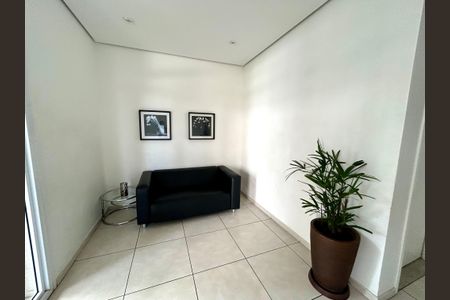 Apartamento à venda com 50m², 2 quartos e 1 vaga Apartamento à venda com 50m², 2 quartos e 1 vagaHall de entrada