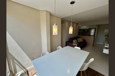 Apartamento à venda com 50m², 2 quartos e 1 vaga Apartamento à venda com 50m², 2 quartos e 1 vagaSala