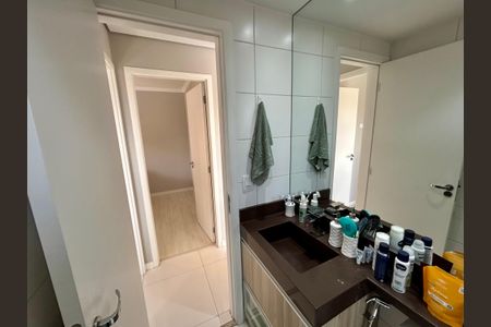 Apartamento à venda com 50m², 2 quartos e 1 vaga Apartamento à venda com 50m², 2 quartos e 1 vagaBanheiro