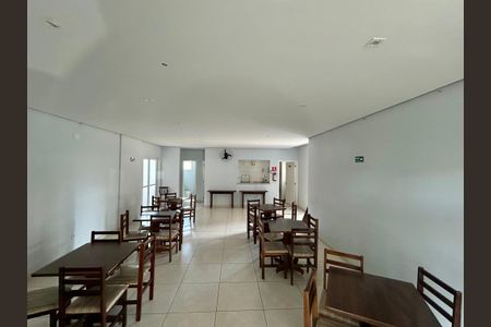 Apartamento à venda com 50m², 2 quartos e 1 vaga Apartamento à venda com 50m², 2 quartos e 1 vagaÁrea comum - Salão de festas