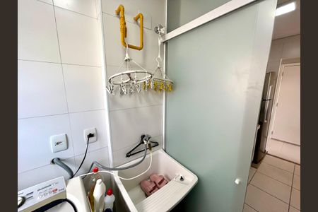 Apartamento à venda com 50m², 2 quartos e 1 vaga Apartamento à venda com 50m², 2 quartos e 1 vagaÁrea de Serviço