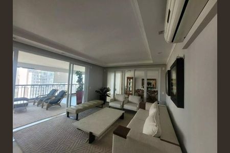 Apartamento à venda com 250m², 3 quartos e 4 vagas Apartamento à venda com 250m², 3 quartos e 4 vagasFoto 01