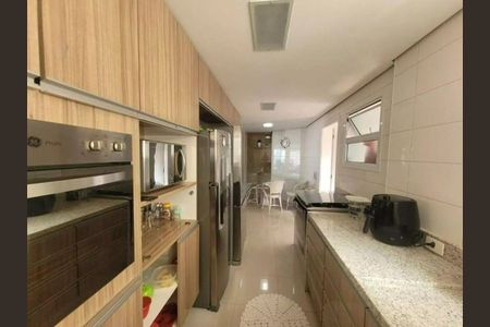 Apartamento à venda com 250m², 3 quartos e 4 vagas Apartamento à venda com 250m², 3 quartos e 4 vagasFoto 17