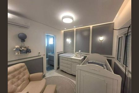 Apartamento à venda com 250m², 3 quartos e 4 vagas Apartamento à venda com 250m², 3 quartos e 4 vagasFoto 10