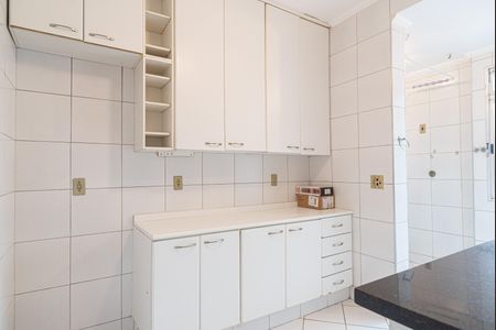 Apartamento à venda com 60m², 1 quarto e sem vaga Apartamento à venda com 60m², 1 quarto e sem vagaCozinha