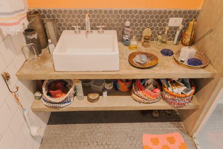 Apartamento à venda com 112m², 2 quartos e 1 vagaBanheiro Social