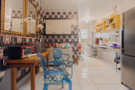 Apartamento à venda com 112m², 2 quartos e 1 vagaCozinha