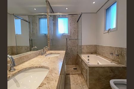 Apartamento à venda com 192m², 4 quartos e 4 vagasFoto 31