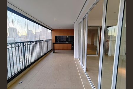 Apartamento à venda com 192m², 4 quartos e 4 vagasFoto 07