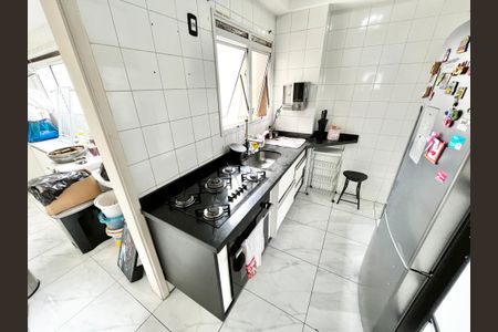Apartamento para alugar com 104m², 3 quartos e 2 vagas Apartamento para alugar com 104m², 3 quartos e 2 vagasCozinha