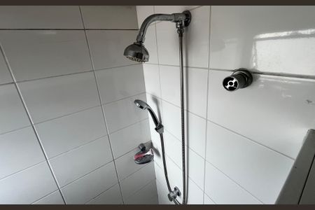 Apartamento para alugar com 104m², 3 quartos e 2 vagas Apartamento para alugar com 104m², 3 quartos e 2 vagasBanheiro da Suíte 2