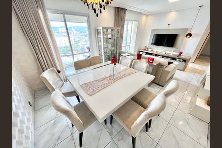 Apartamento para alugar com 104m², 3 quartos e 2 vagas Apartamento para alugar com 104m², 3 quartos e 2 vagasSala