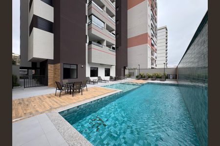 Apartamento para alugar com 64m², 2 quartos e 1 vagaÁrea comum - Piscina