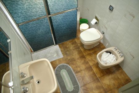 Casa à venda com 265m², 4 quartos e 2 vagasBanheiro