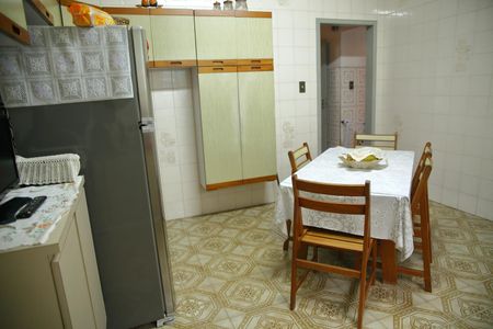 Casa à venda com 265m², 4 quartos e 2 vagasCozinha
