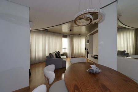 Apartamento para alugar com 100m², 2 quartos e 2 vagasSala de Jantar