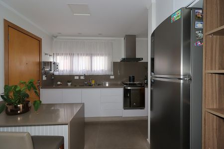 Apartamento para alugar com 100m², 2 quartos e 2 vagasCozinha