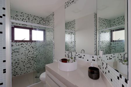 Apartamento para alugar com 100m², 2 quartos e 2 vagasBanheiro Social