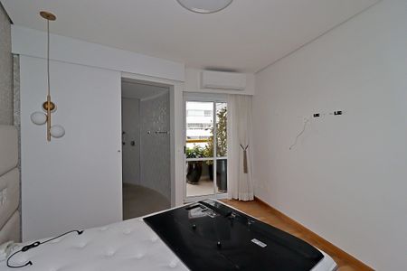 Apartamento para alugar com 100m², 2 quartos e 2 vagasSuíte