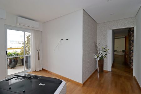 Apartamento para alugar com 100m², 2 quartos e 2 vagasSuíte