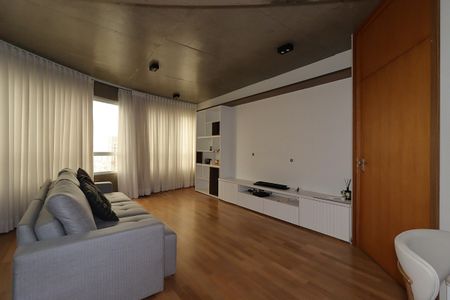 Apartamento para alugar com 100m², 2 quartos e 2 vagasSala de Estar