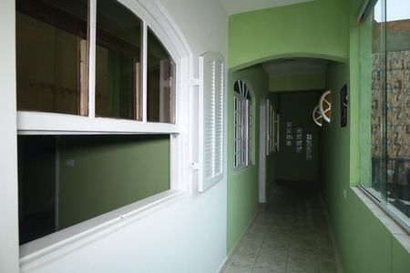 Casa para alugar com 65m², 2 quartos e 1 vagaCorredor