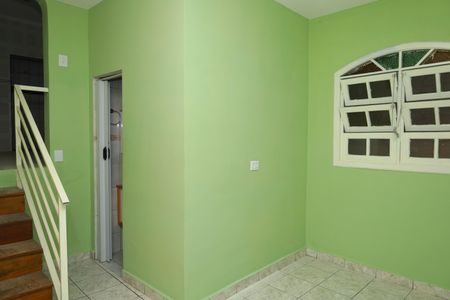 Casa para alugar com 65m², 2 quartos e 1 vagaHall do imóvel