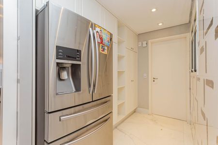 Apartamento à venda com 205m², 3 quartos e 4 vagasCozinha
