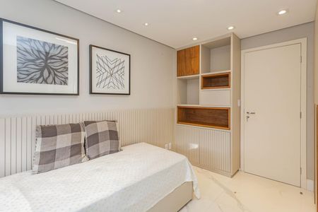 Apartamento à venda com 205m², 3 quartos e 4 vagasSuíte 2