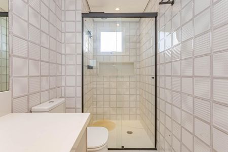 Apartamento à venda com 205m², 3 quartos e 4 vagasBanheiro da Suíte 1